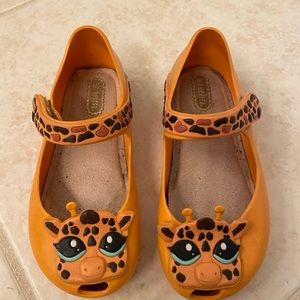 Mini Melissa Size 9 Giraffe Shoes